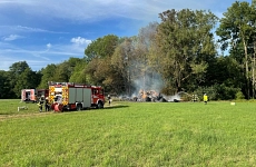 Brand von ca. 40 Strohlballen zwischen Herzberg und Scharzfeld Brand von ca. 40 Strohlballen zwischen Herzberg und Scharzfeld