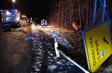 Verkehrsunfall mit brennenden PKW auf der Schnellstraße B243 Richtung Osterode