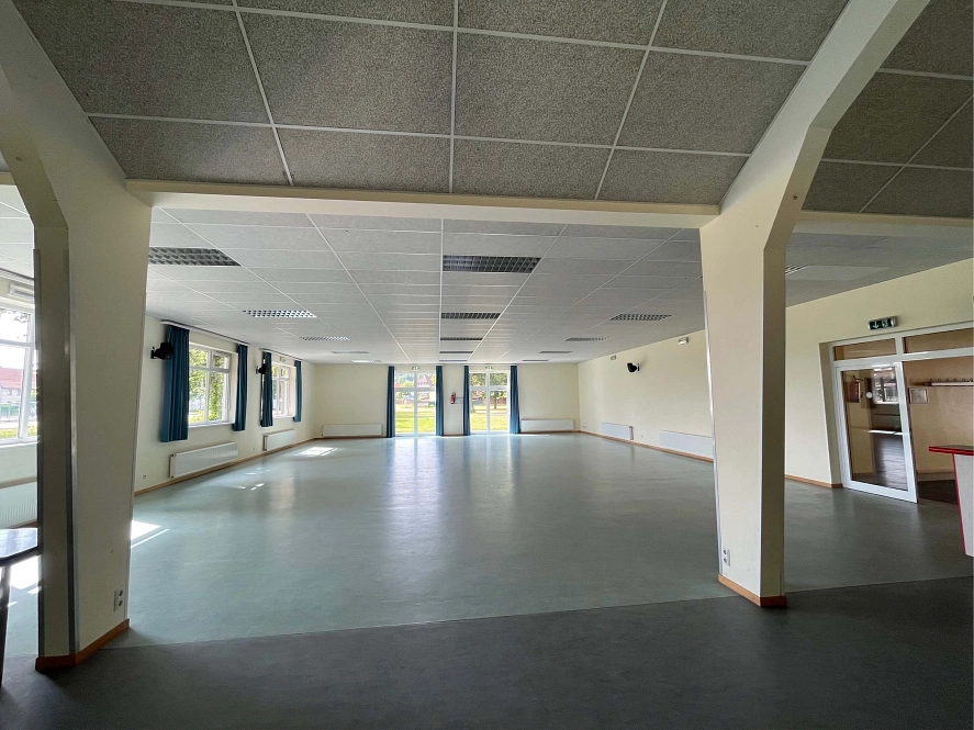 Großer Saal Durch mobile Trennwände ist es möglich die Veranstaltungsfläche auf 191 m² zu teilen. © Stadt Herzberg am Harz