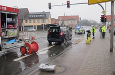 Kreisfeuerwehrverband Osterode am Harz e.V. – Presseinformation: PKW Brand verursacht Verkehrsbehinderung in Herzberg Kreisfeuerwehrverband Osterode am Harz e.V. – Presseinformation: PKW Brand verursacht Verkehrsbehinderung in Herzberg