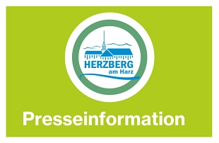 Presseinformation vom 26. September 2019 - Schachtdeckel der Abwasserkanalisation werden reguliert&nbsp;&copy;&nbsp;Stadt Herzberg am Harz