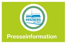 Presseinformation vom 26. September 2019 - Schachtdeckel der Abwasserkanalisation werden reguliert Presseinformation vom 26. September 2019 - Schachtdeckel der Abwasserkanalisation werden reguliert
