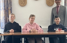 Zu Besuch beim Bürgermeister Zu Besuch beim Bürgermeister